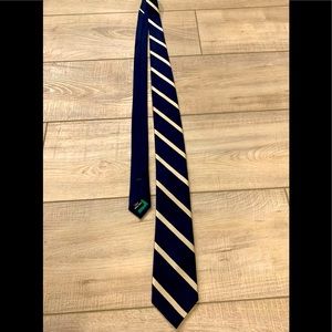 Tommy Hilfiger Tie Blue & White Striped 100% Silk Rarely Worn Great Shape